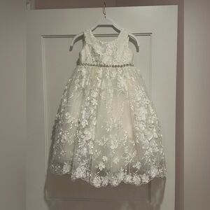 Teter Warm Flower Girl Dress and Basket - 2T